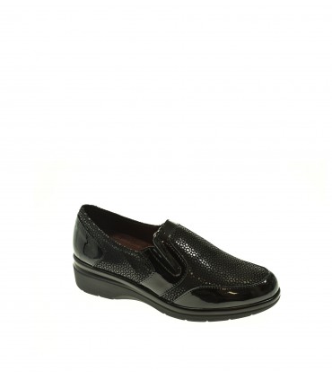 ZAPATO CUÑA PITILLOS NEGRO