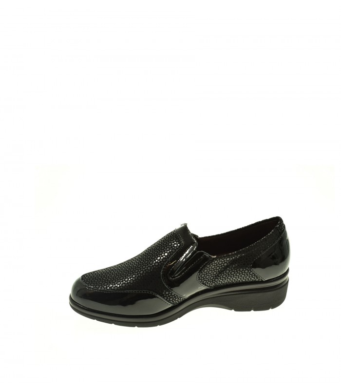 ZAPATO CUÑA PITILLOS NEGRO