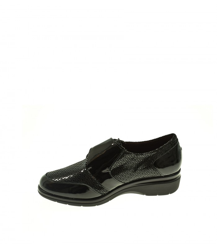 ZAPATO CUÑA PITILLOS NEGRO