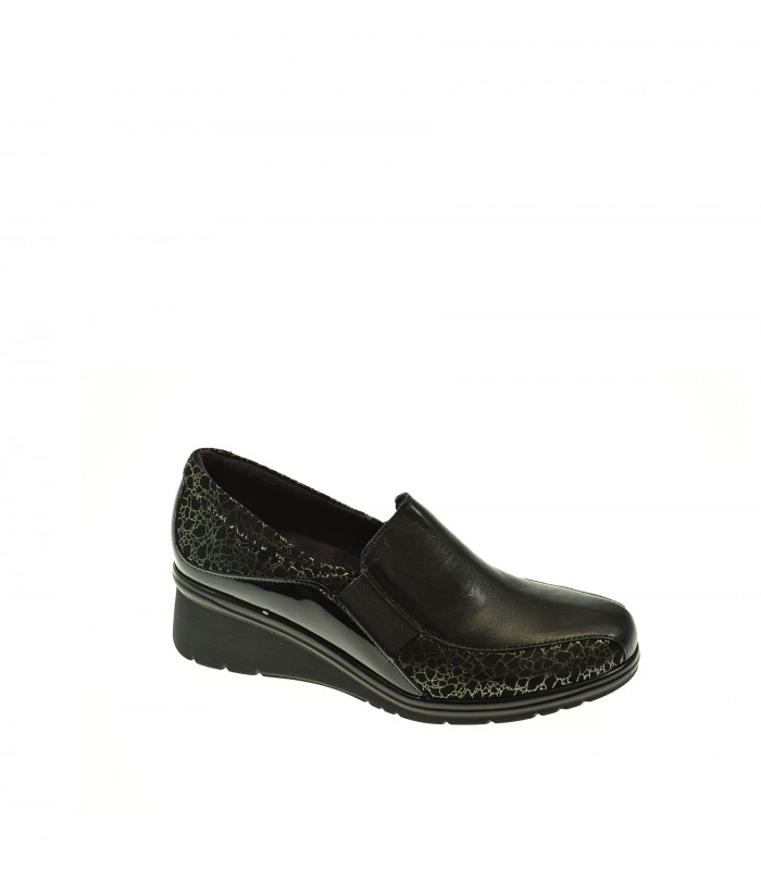 ZAPATO CUÑA PITILLOS NEGRO