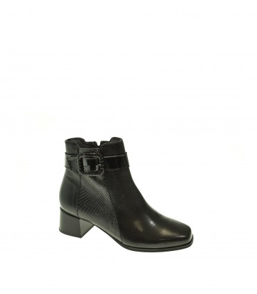 BOTIN MUJER PITILLOS NEGRO