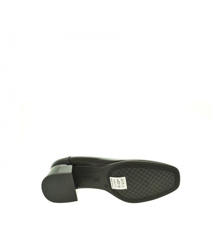 ZAPATO TACON AMARPIES NEGRO