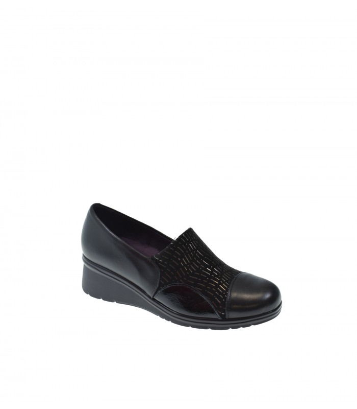 ZAPATO CUÑA PITILLOS NEGRO
