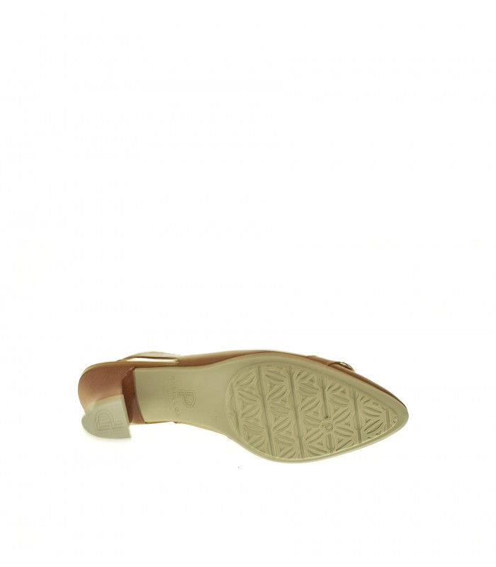 ZAPATO TACON PITILLOS CUERO